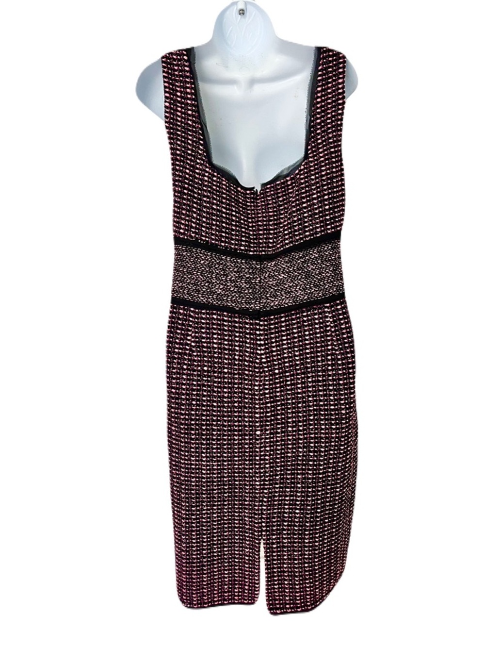 St. John ‘Elista’ Pink and Black Tweed Sleeveless Square Neckline Dress, Size 12 - Picture 8 of 10